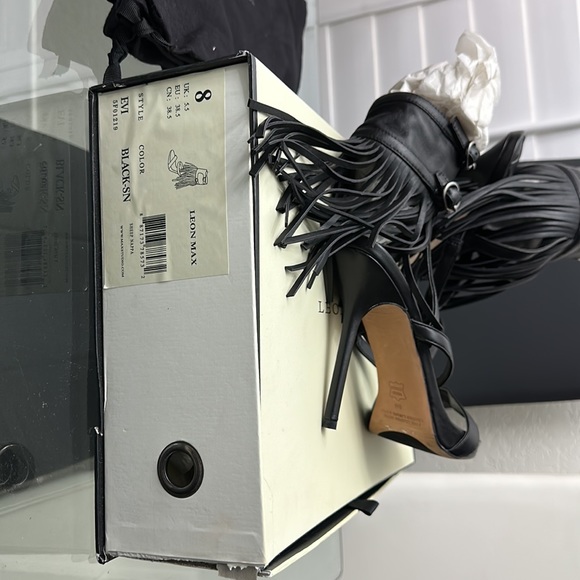 PRICE DROP NWT $70 Leon Max | Black Leather Sandals - SZ 8| 38.5 - Picture 6 of 6